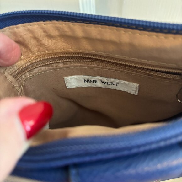 Nine West Crossbody - Picture 6 of 6